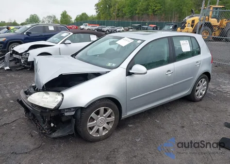 2007 Volkswagen Rabbit 4-Door из США, поврежденный, VIN WVWDR71K67W044642